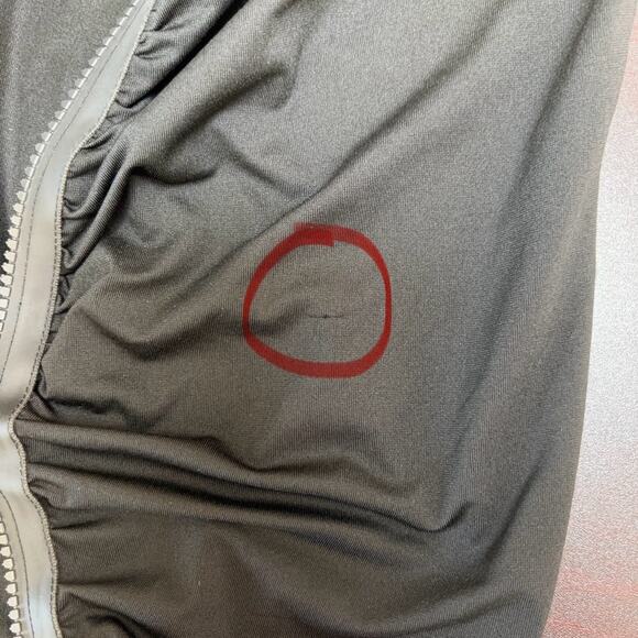 NWT LeSwim Ruched Rashie Size 8 Long Sleeve Rash Guard UPF 50+ Medium Le Swim - Picture 6 of 9